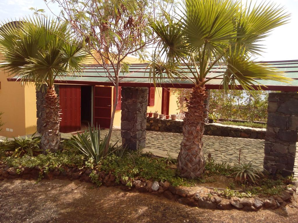 Coin De Paradis,Pavillon Doucimar Porto Novo Eksteriør bilde